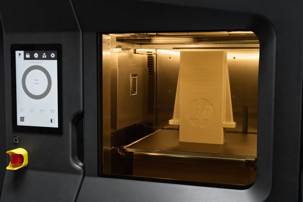 HP Industrial Filament 3D Printer 600 HT - USAB 13 - printing_0545_v1_6723307
